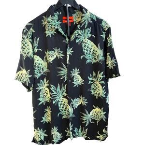 Joe Fresh Vintage Mens standard black Hawaiian shirt. green pineapples.  Size M